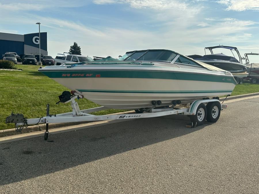 Used 1990 Sea Ray 210 in Darien, Wisconsin | Geneva Motor Cars. Darien, Wisconsin