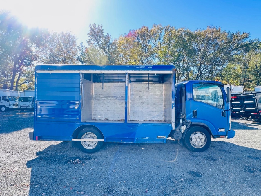 2019 Isuzu NRR - Photo 7