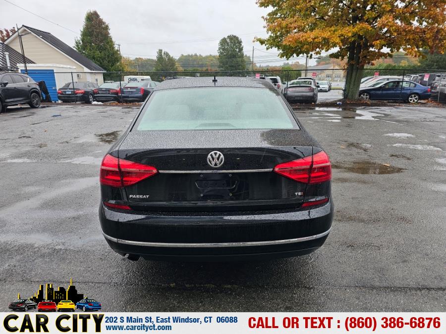 2016 Volkswagen Passat R-Line - Photo 2