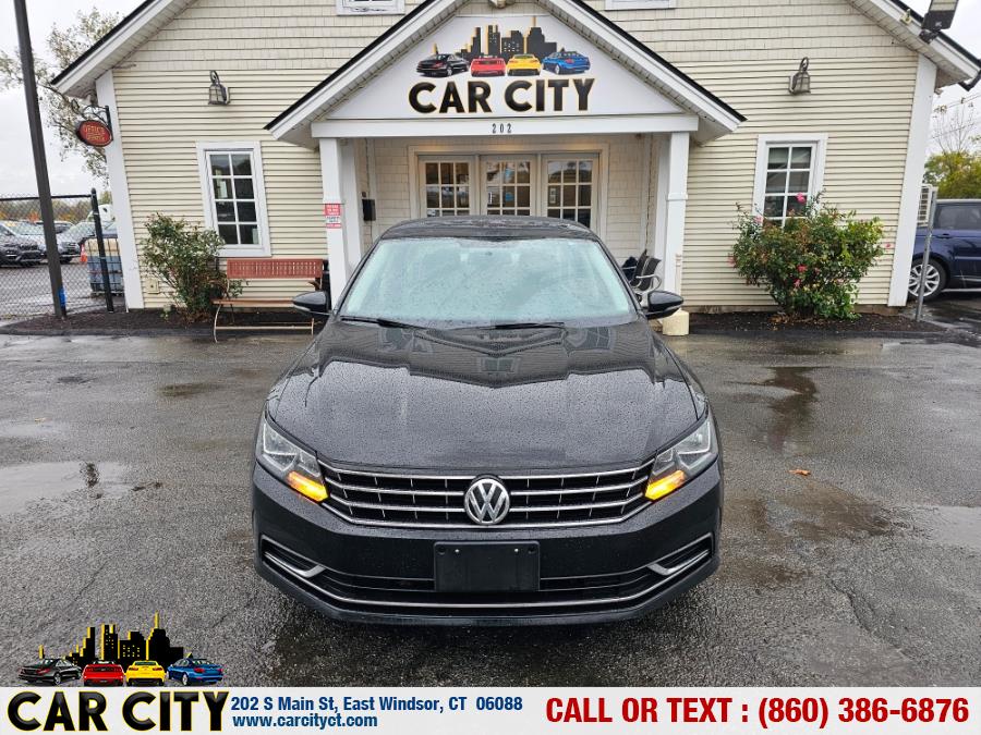 2016 Volkswagen Passat 1.8T R-Line Auto PZEV's photo