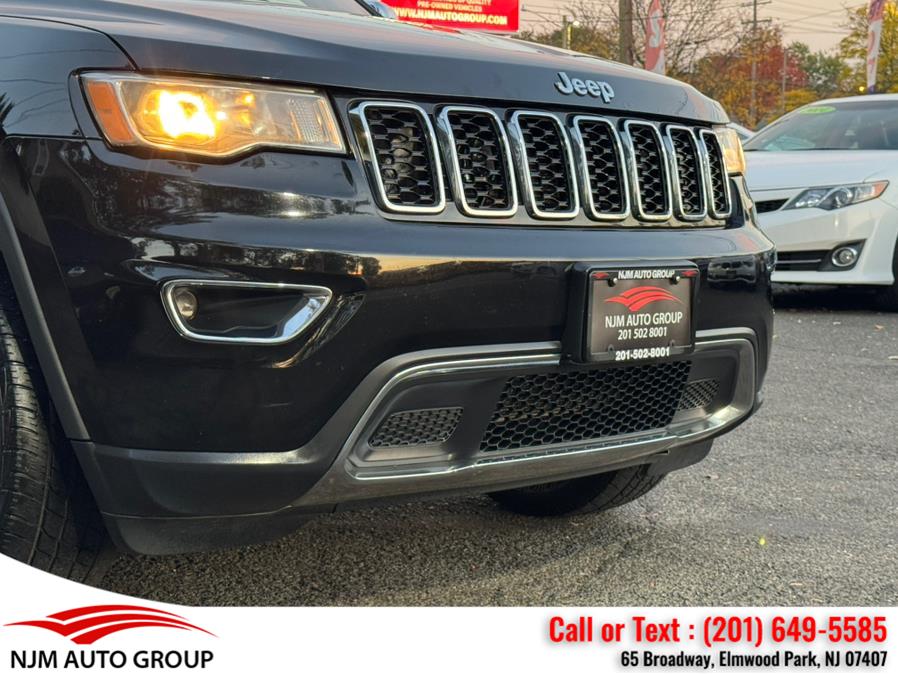 2017 Jeep Grand Cherokee Limited 4WD's photo