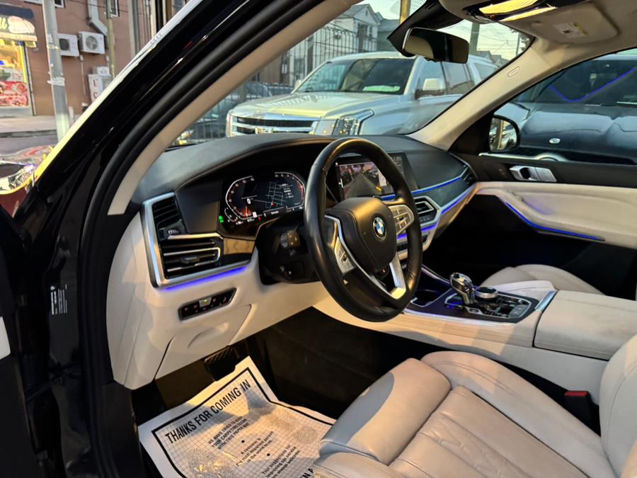 2022 BMW X7 40i - Photo 11