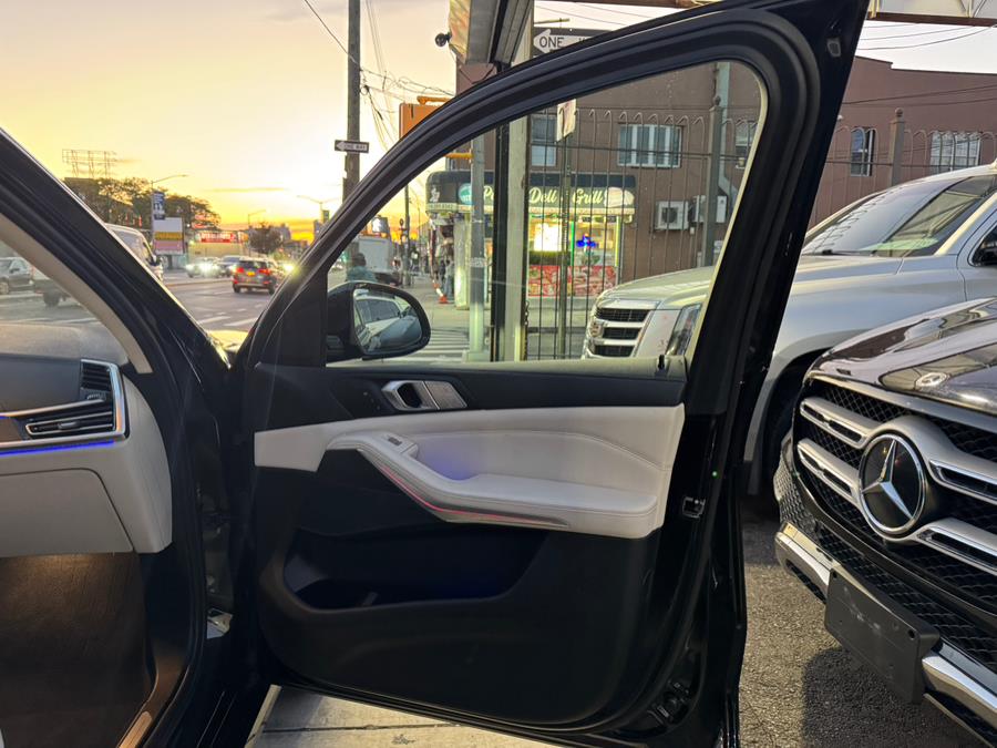 2022 BMW X7 40i - Photo 20
