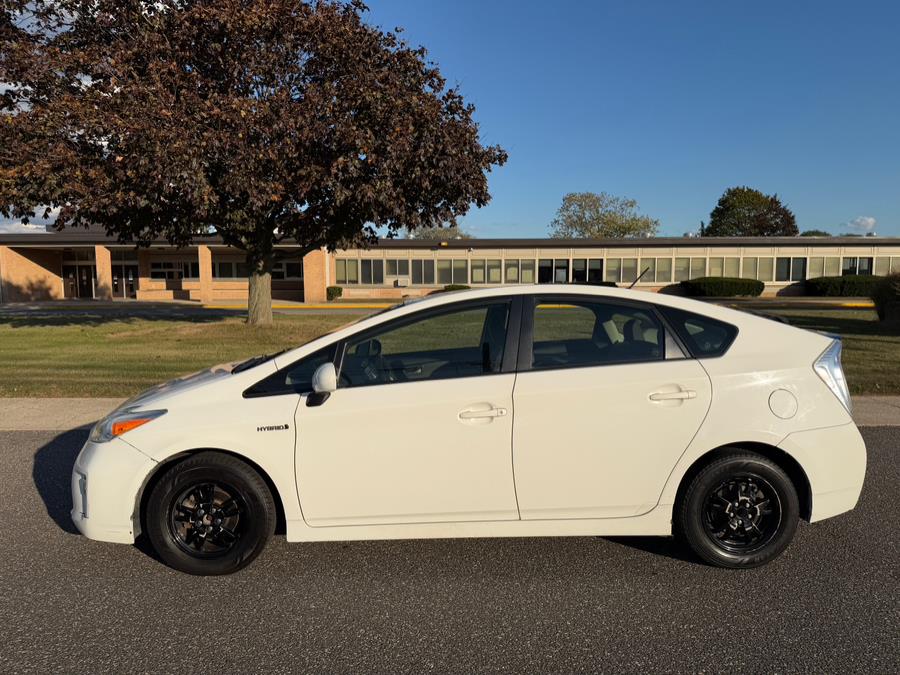 2015 Toyota Prius Two - Photo 7