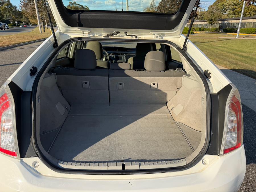 2015 Toyota Prius Two - Photo 15