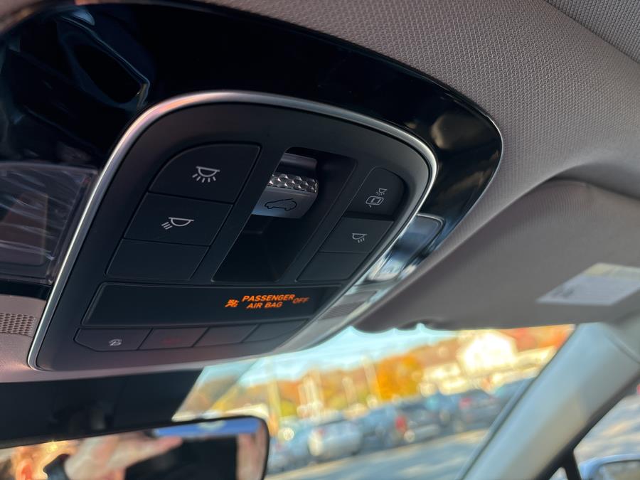 2022 Hyundai Santa Fe SEL Premium HEV - Photo 16