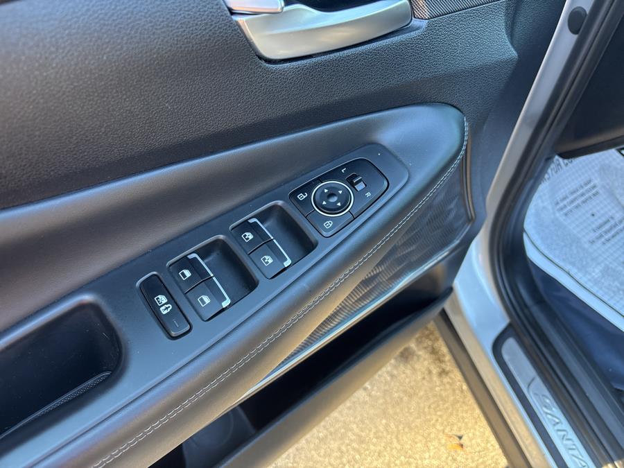 2022 Hyundai Santa Fe SEL Premium HEV - Photo 19