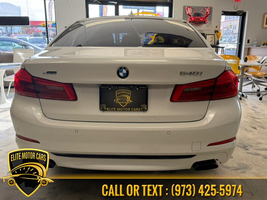 2019 BMW 5 Series 540i - Photo 24