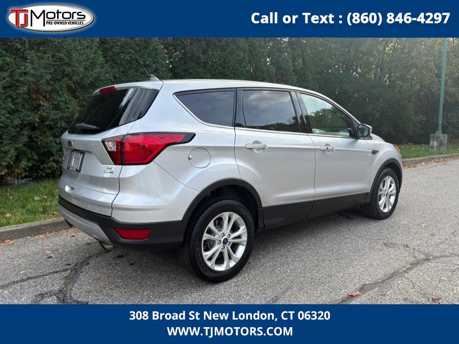 2019 Ford Escape SE - Photo 6
