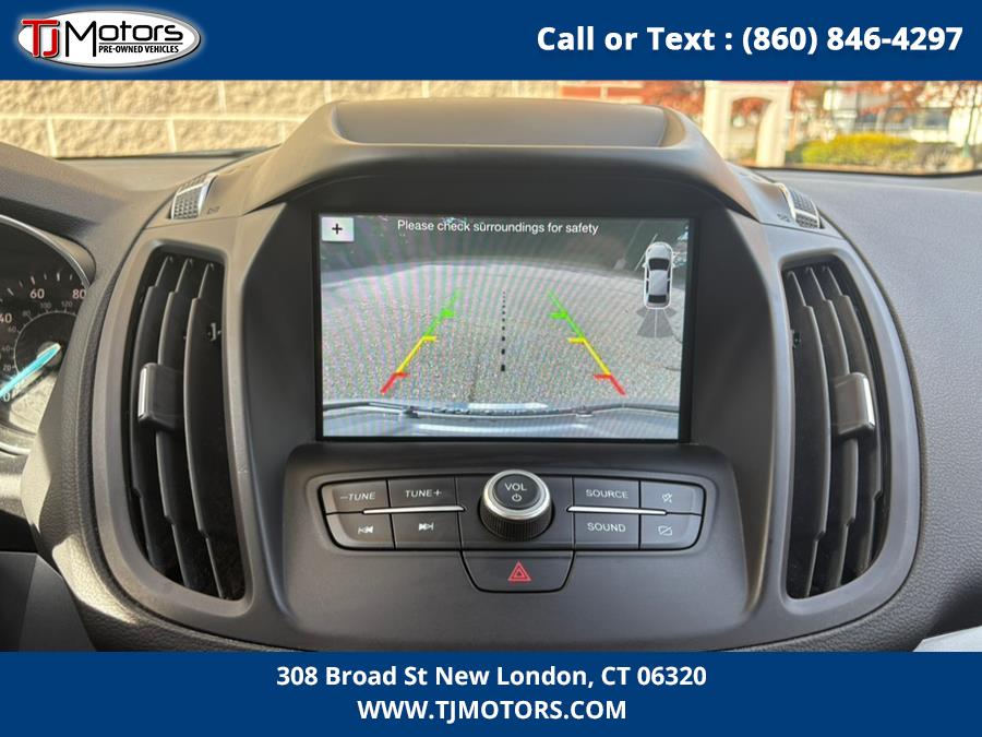 2019 Ford Escape SE - Photo 18