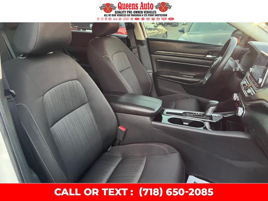 2024 Nissan Altima SV - Photo 6