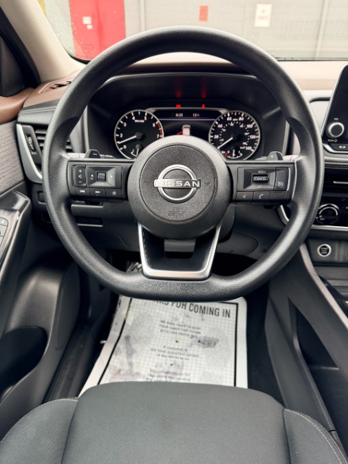 2023 Nissan Rogue S - Photo 13