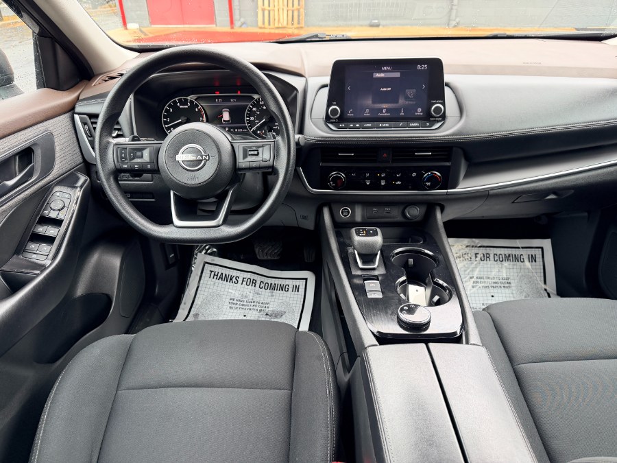 2023 Nissan Rogue S - Photo 10