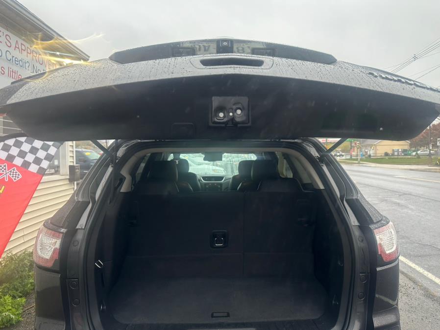 2015 Chevrolet Traverse 2LT - Photo 10