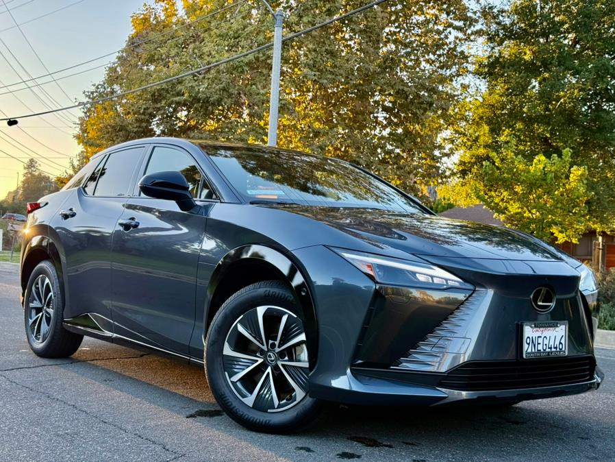 2024 Lexus RZ 450e 300e Premium w/ 20" Wheel's photo