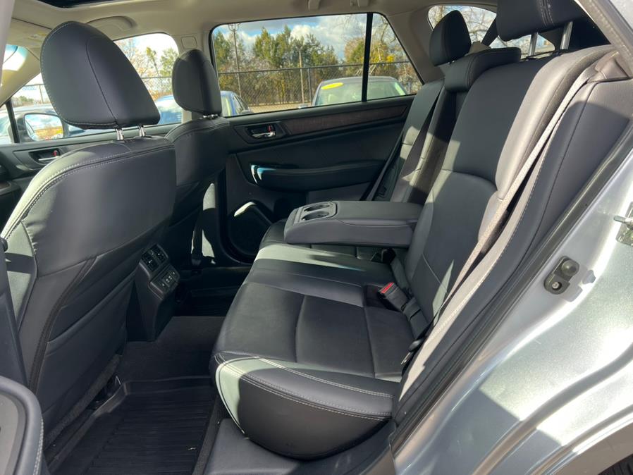 2019 Subaru Outback Limited - Photo 12