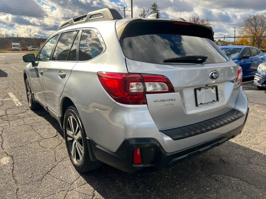 2019 Subaru Outback Limited - Photo 6