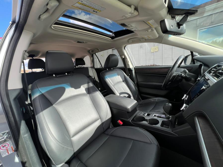 2019 Subaru Outback Limited - Photo 16