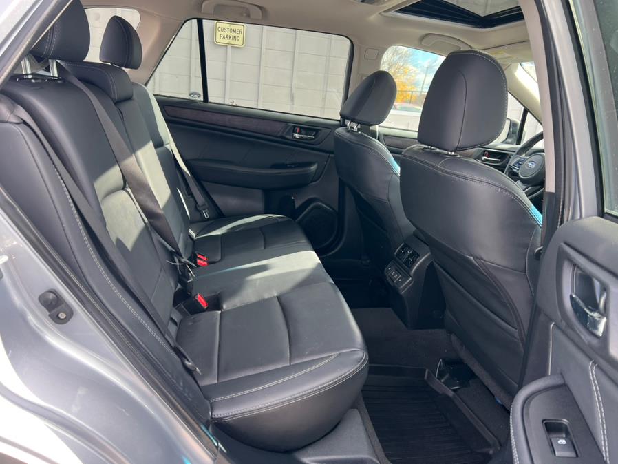 2019 Subaru Outback Limited - Photo 14