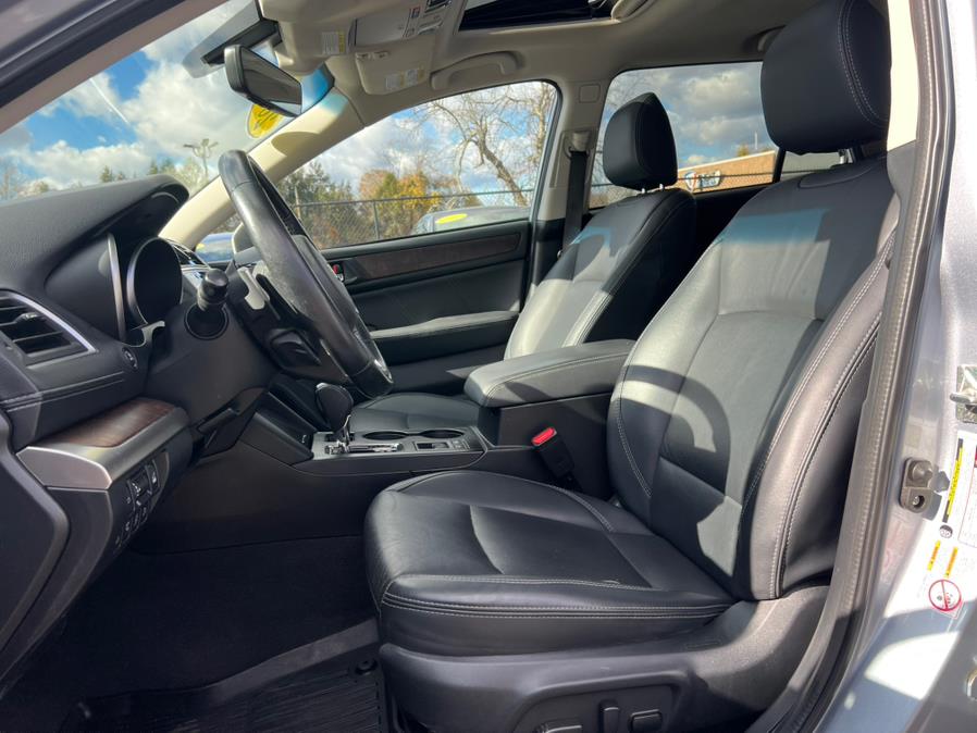 2019 Subaru Outback Limited - Photo 8