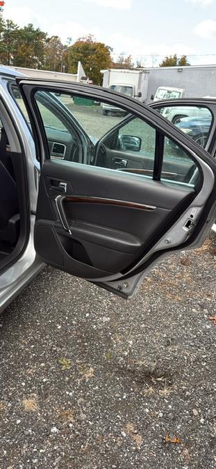 2012 Lincoln MKZ Hybrid - Photo 8