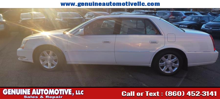 2006 Cadillac DTS's photo