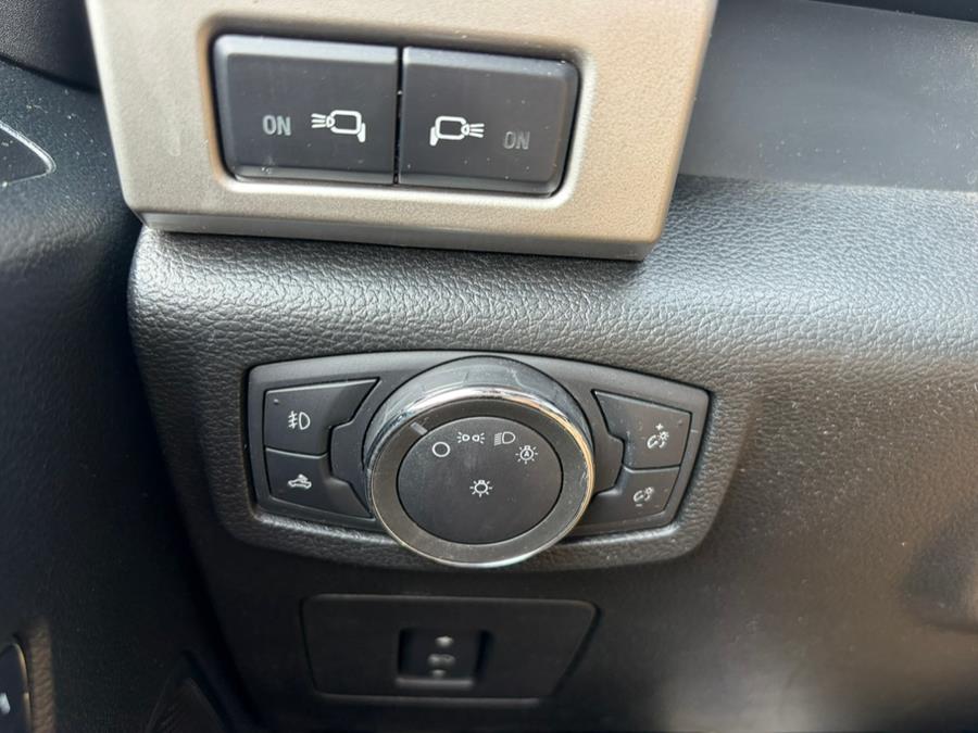 2015 Ford F-150 Lariat - Photo 19