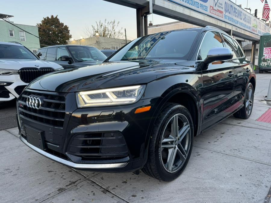 View vehicle photo 2