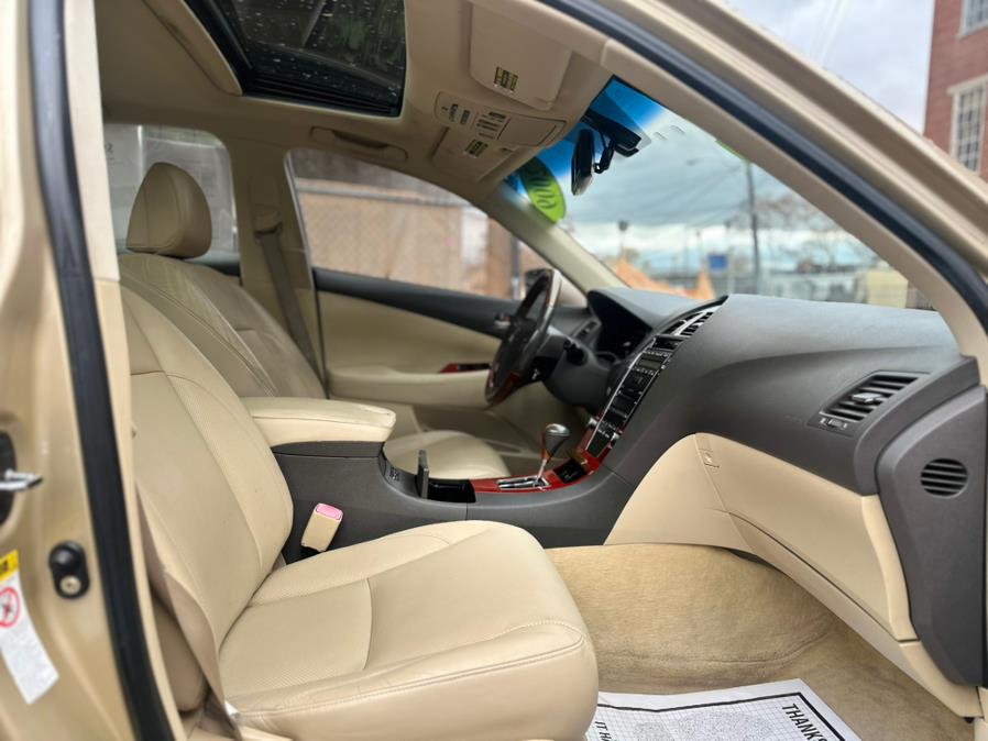 2009 Lexus ES 350 - Photo 15