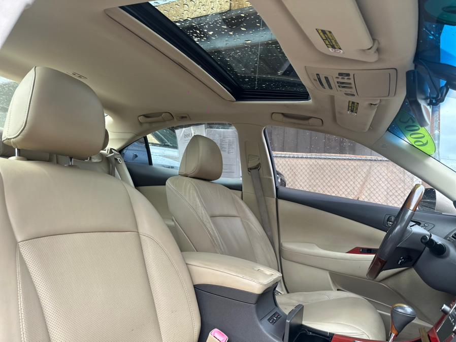 2009 Lexus ES 350 - Photo 16