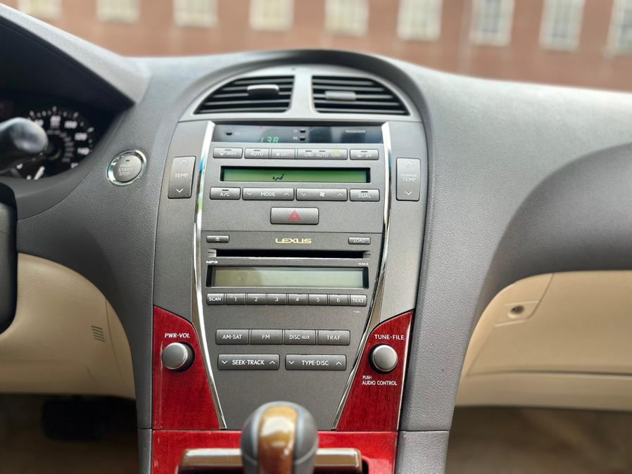2009 Lexus ES 350 - Photo 20