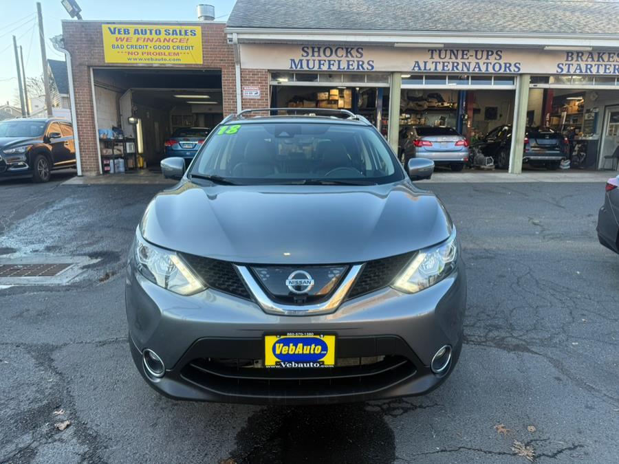 2018 Nissan Rogue Sport SL AWD's photo