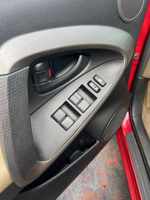 2009 Toyota RAV4 Base - Photo 10