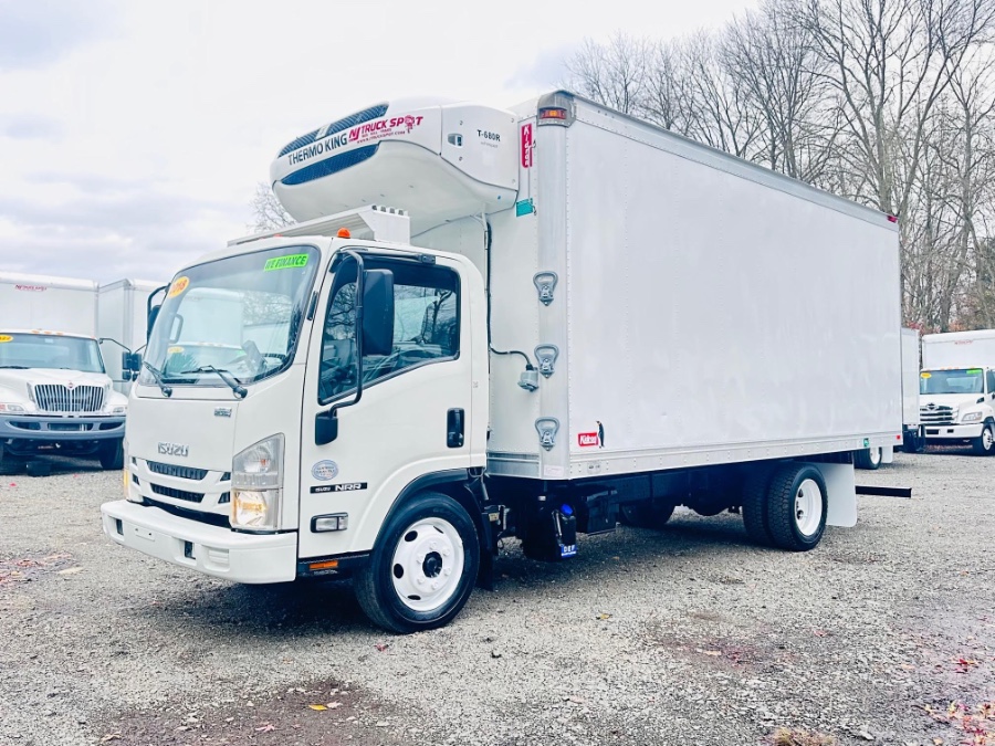 2018 Isuzu NRR - Photo 10