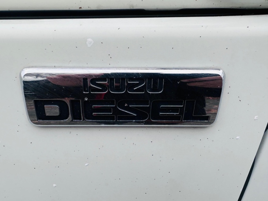 2018 Isuzu NRR - Photo 16