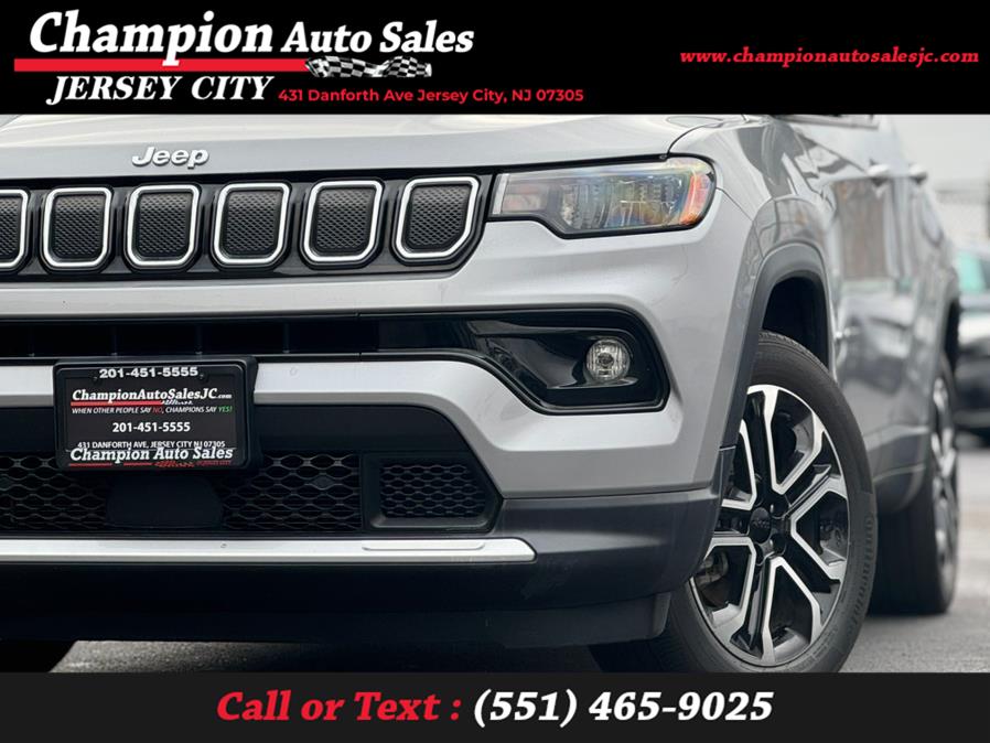 2022 Jeep Compass Limited 4X4's photo