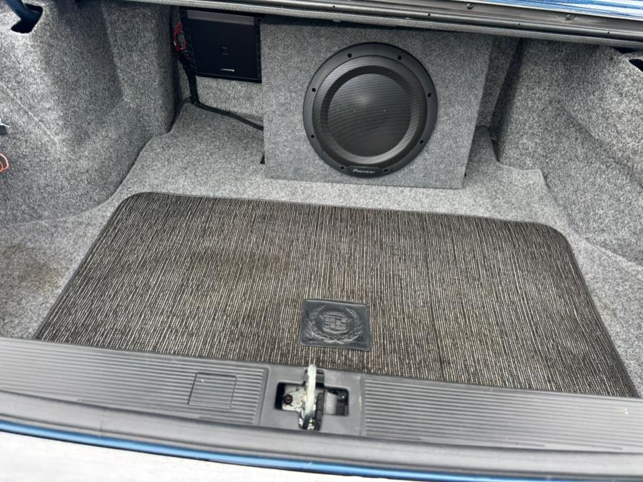 1991 Cadillac DeVille - Photo 34