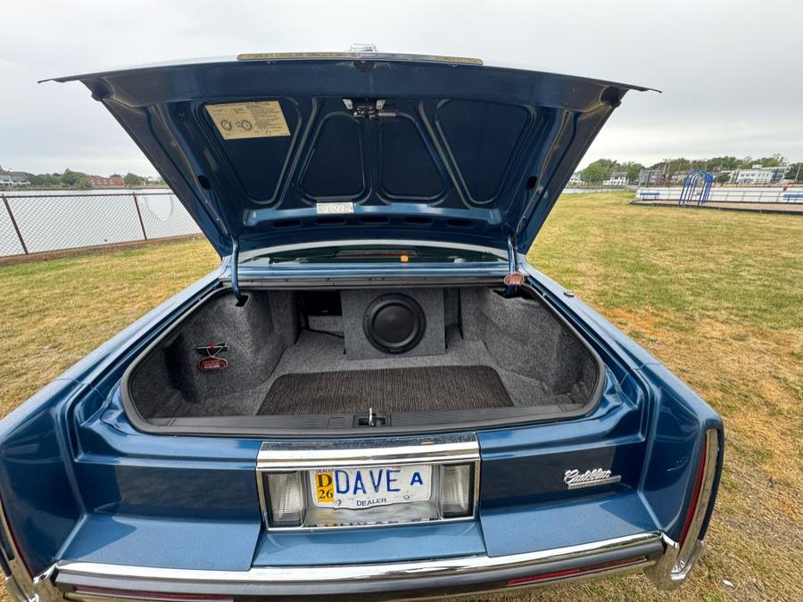 1991 Cadillac DeVille - Photo 32