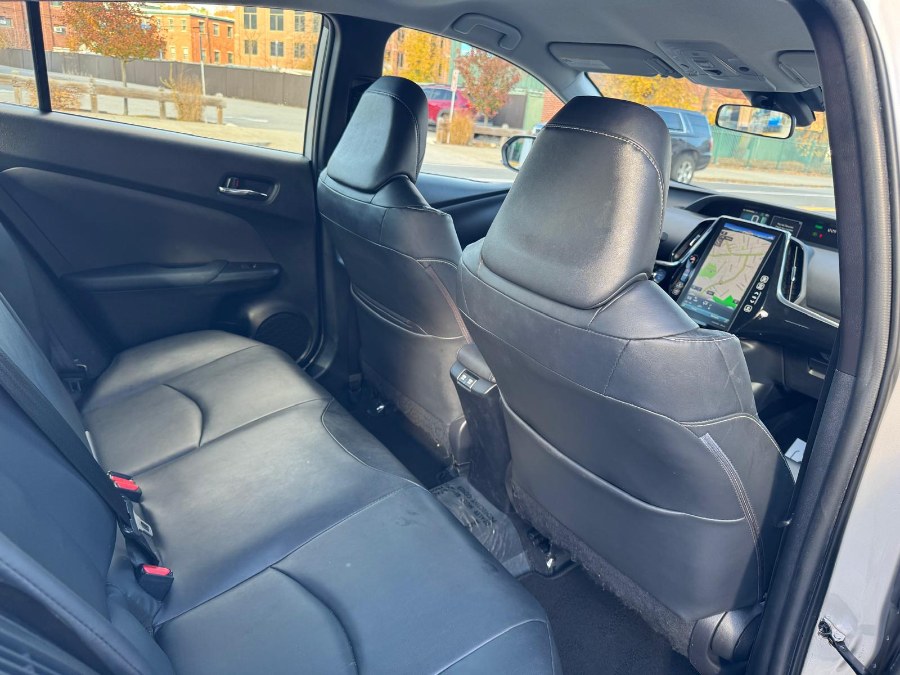 2021 Toyota Prius Prime XLE - Photo 8