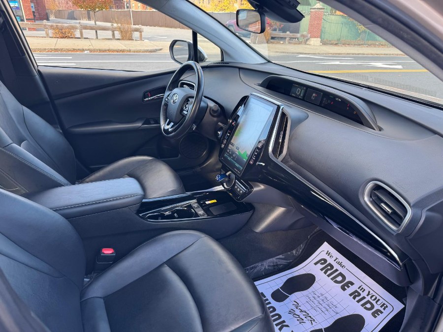 2021 Toyota Prius Prime XLE - Photo 9