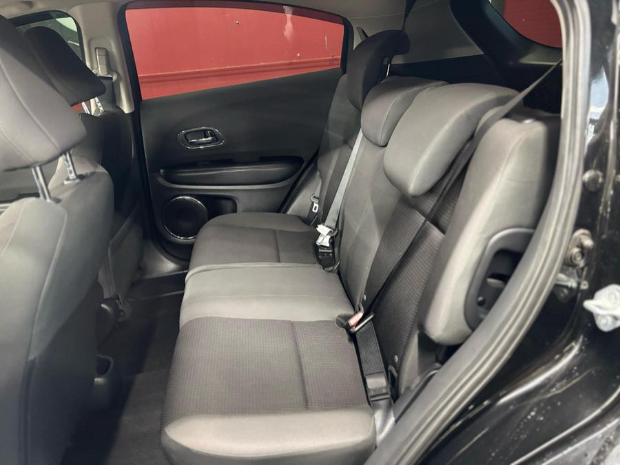 2022 Honda HR-V EX - Photo 8