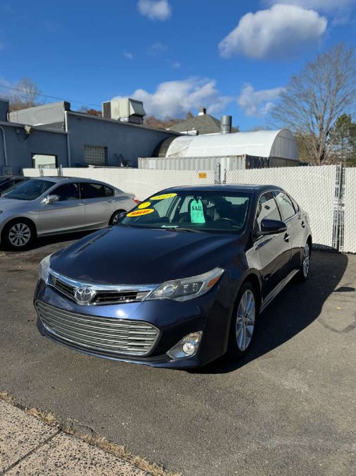 2015 Toyota Avalon XLE Touring's photo