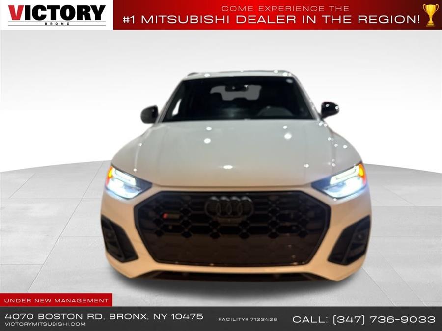 2022 Audi SQ5 Premium Plus's photo