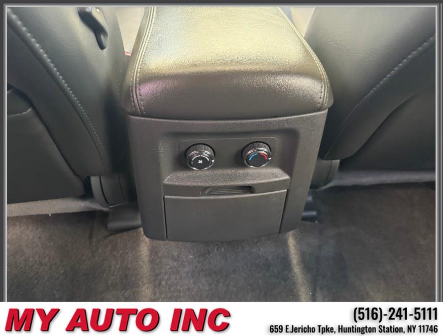 2012 Nissan Pathfinder LE - Photo 15