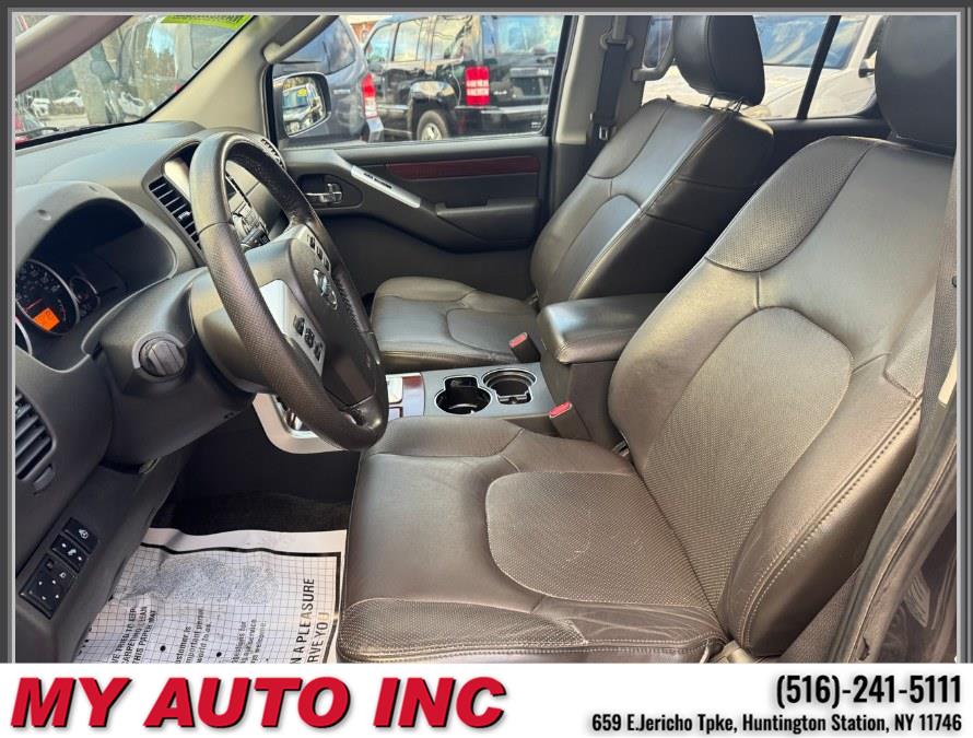 2012 Nissan Pathfinder LE - Photo 25