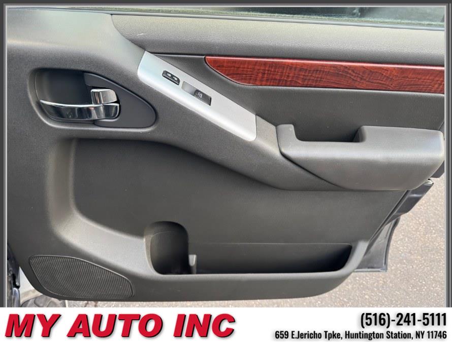2012 Nissan Pathfinder LE - Photo 30