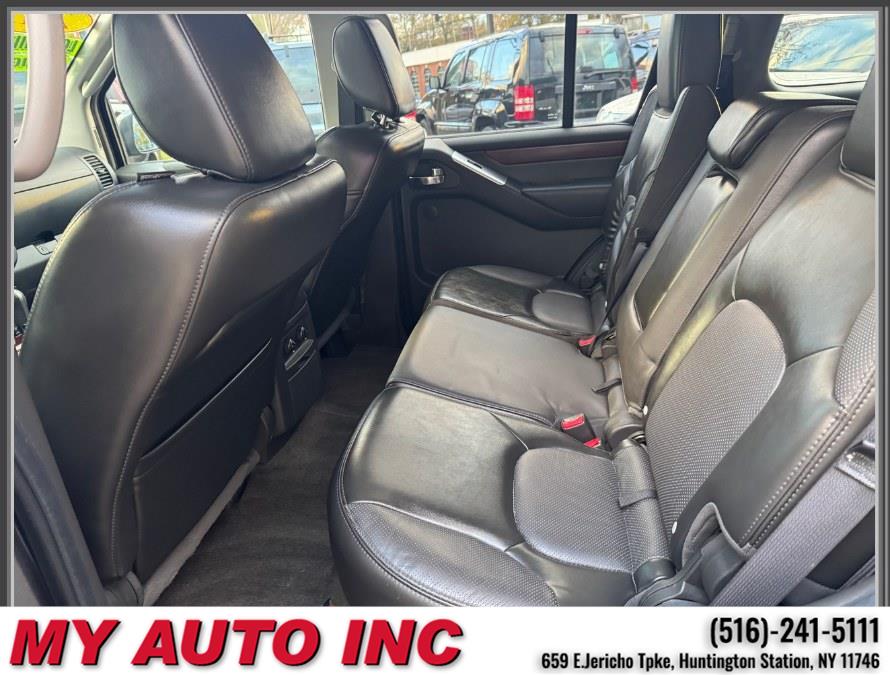 2012 Nissan Pathfinder LE - Photo 34