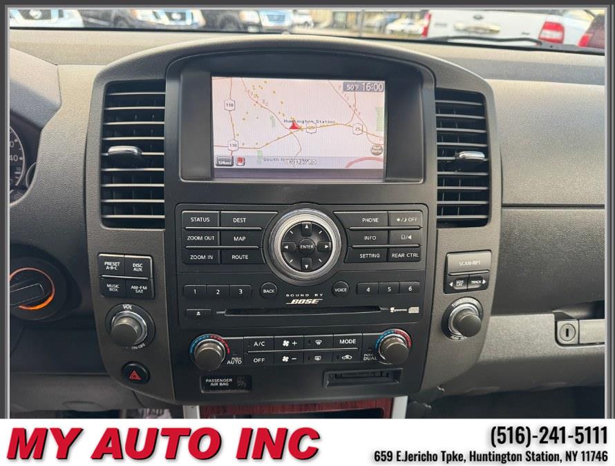 2012 Nissan Pathfinder LE - Photo 16