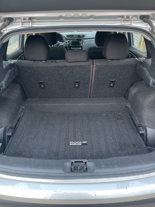 2020 Nissan Rogue Sport S - Photo 7