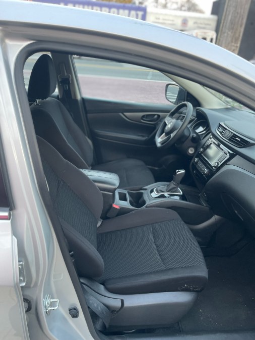 2020 Nissan Rogue Sport S - Photo 19